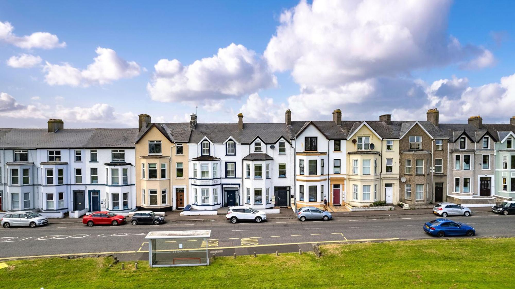 Апартаменти 1 Dunluce Park - Portrush By The Sea Екстер'єр фото