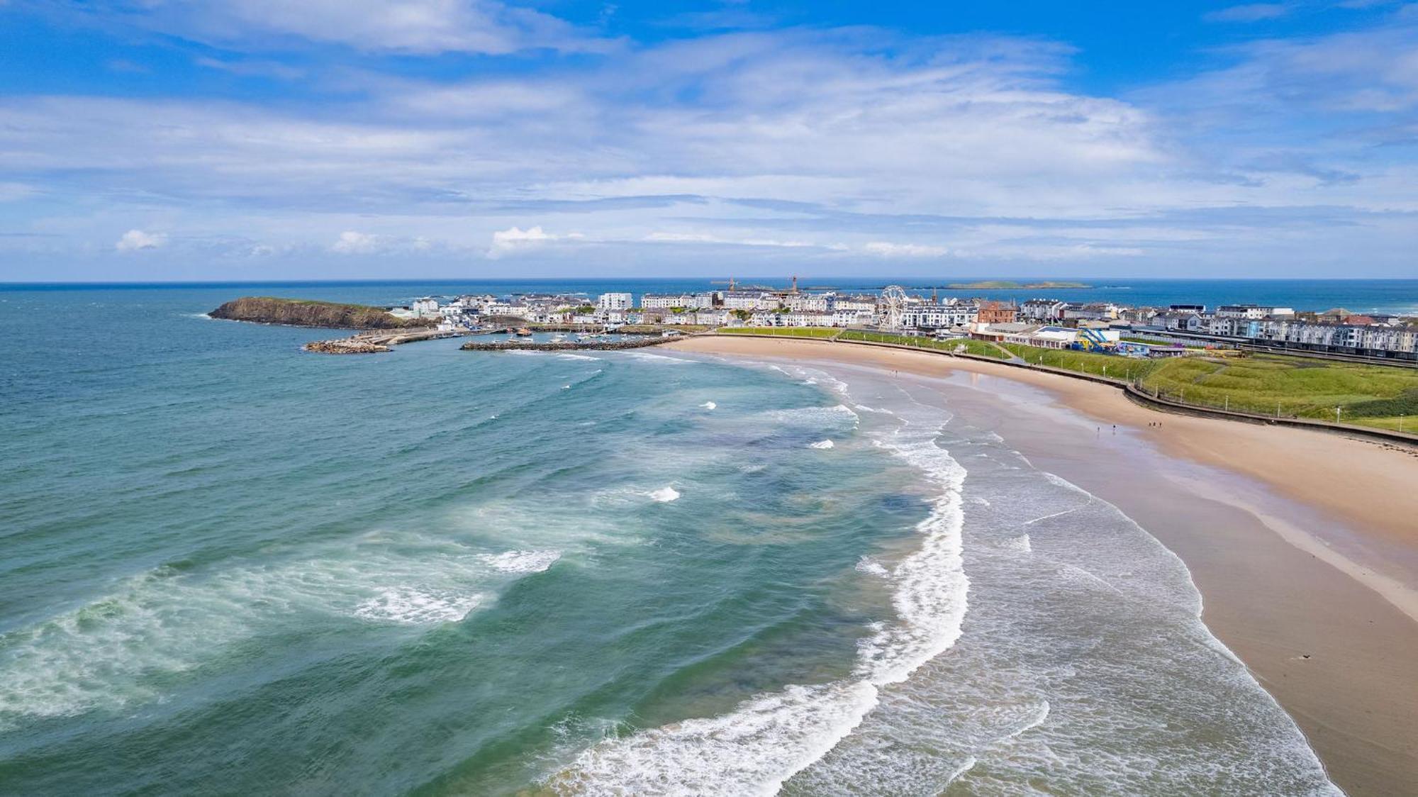Апартаменти 1 Dunluce Park - Portrush By The Sea Екстер'єр фото